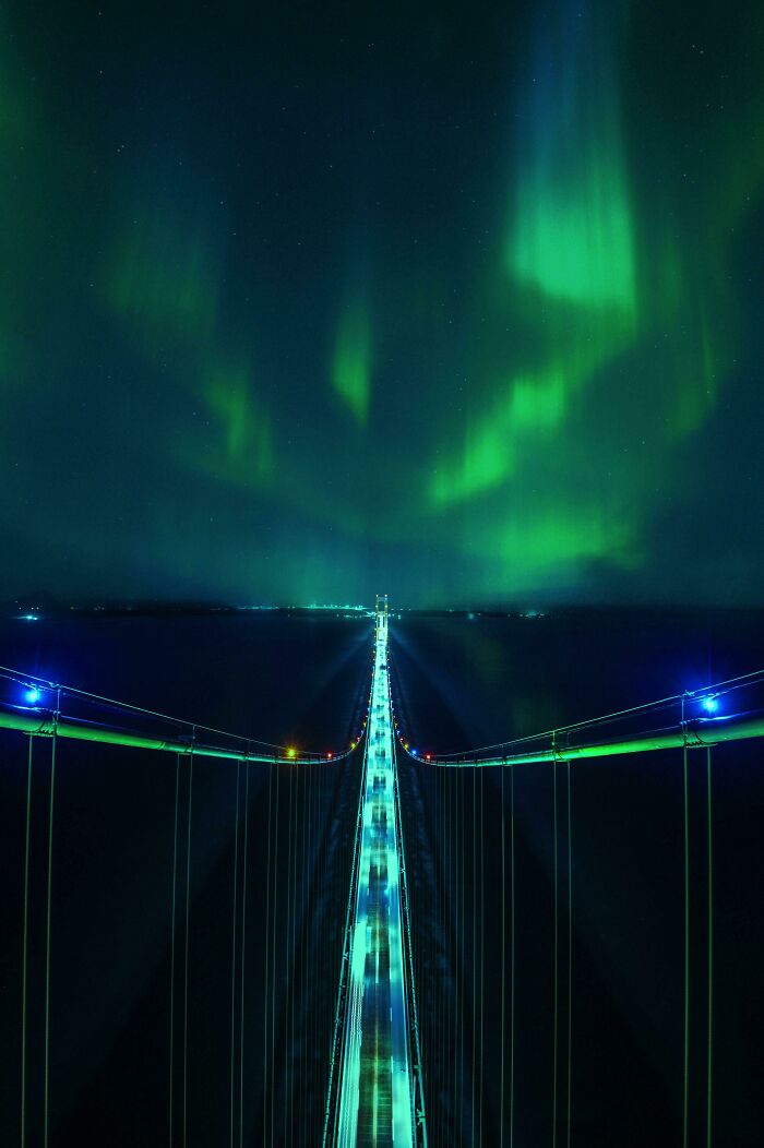 Kuzey Işıkları gerçekten de sihirliler. Özellikle de Mackinac Köprüsü’nün üzerinden seyredildikleri zaman