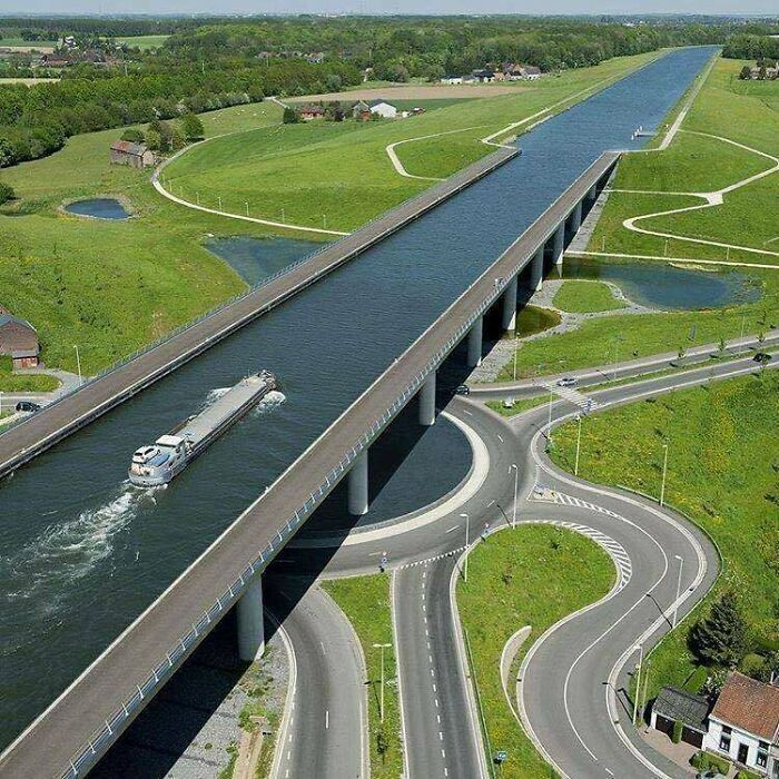 Sart Kanalı Köprüsü, Belçika