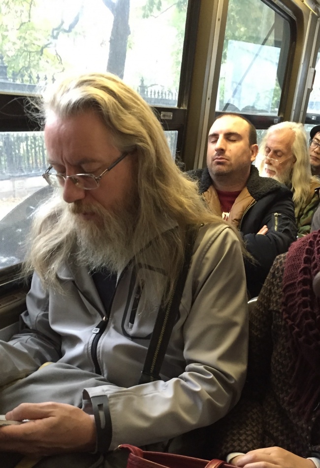 Gandalf ve Dumbledore aynı otobüse bindiler!