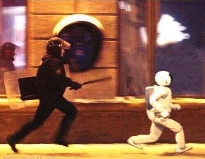 17. Robot kovalayan polis?