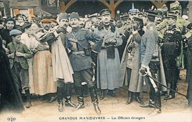 Picardie Manevraları, 12-18 Eylül 1910 tarihinde Fransa’nın Pikardi bölgesinde yapılmış bir tatbikattır.